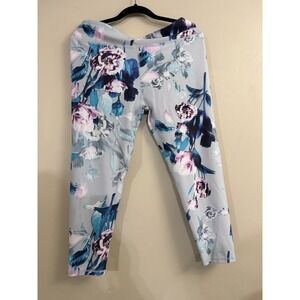 FABLETICS High-Waisted Capri Leggings Light Blue Floral w/power hold XXL